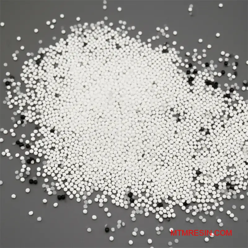 High-quality POM resin pellets for injection molding applications showing material grade comparison